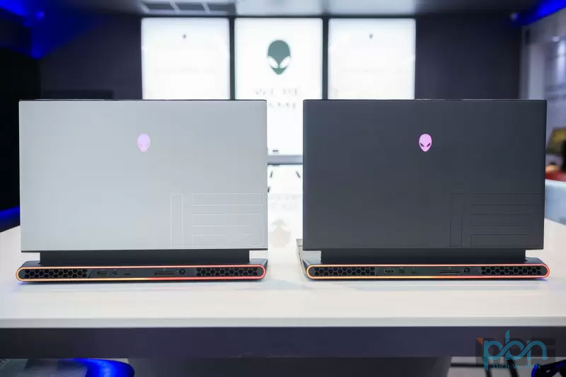 Đánh giá Alienware M16: " laptop khổng lồ với sức mạnh đáng kể"